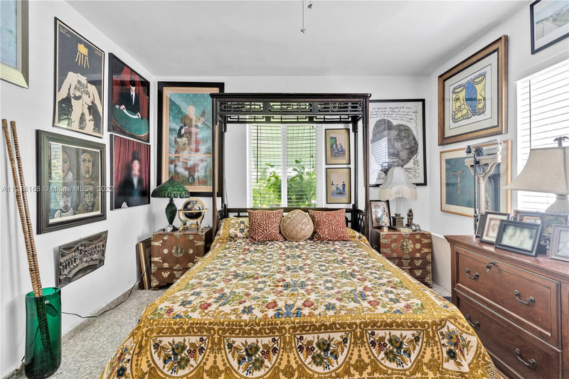 Florida luxury bedroom