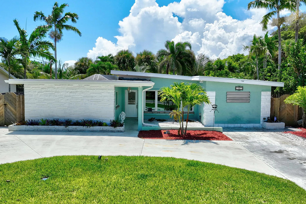 Fort Pierce, 3/2 with pool, 1777 sf, built 1958, remodelled 2016, $644,500