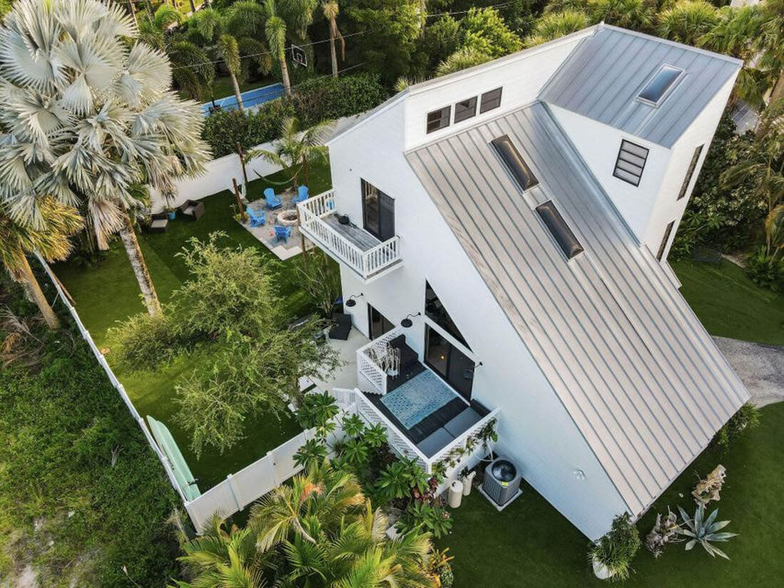 Florida modern homes for sale by modern architecture specialist and real estate agent Tobias Kaiser